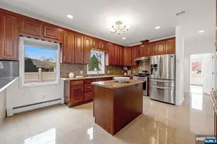 177 Lawson Pl, Paramus, NJ 07652 - Photo 17