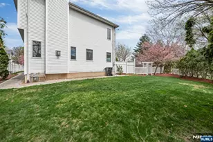 177 Lawson Pl, Paramus, NJ 07652 - Photo 43