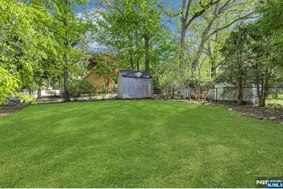 154 Spring Valley Road, Park Ridge, NJ 07656 - Photo 39