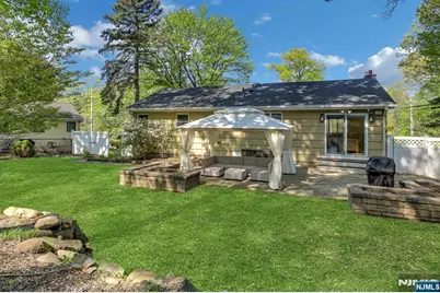 154 Spring Valley Road, Park Ridge, NJ 07656 - Photo 35