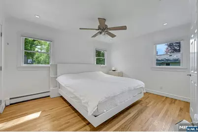 154 Spring Valley Road, Park Ridge, NJ 07656 - Photo 17