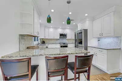 154 Spring Valley Road, Park Ridge, NJ 07656 - Photo 11