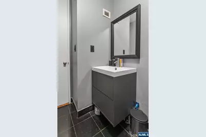 7002 Jfk Blvd E 11A #11A, Guttenberg, NJ 07093 - Photo 17