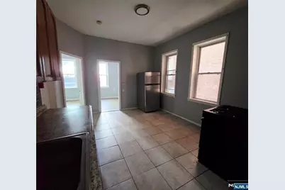 962 Main Avenue 1 #1, Passaic, NJ 07055 - Photo 3