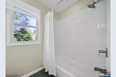 66 Linwood Avenue, Midland Park, NJ 07432 - Photo 27