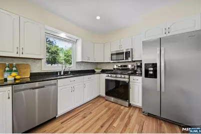 66 Linwood Avenue, Midland Park, NJ 07432 - Photo 11