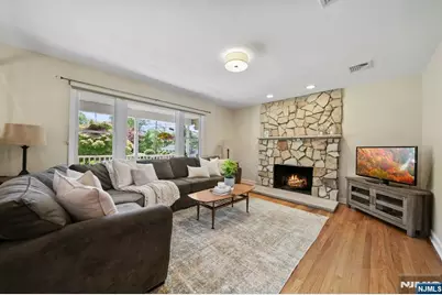 66 Linwood Avenue, Midland Park, NJ 07432 - Photo 7