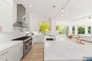 3 Mountain View Ct, Demarest, NJ 07627 - Photo 13
