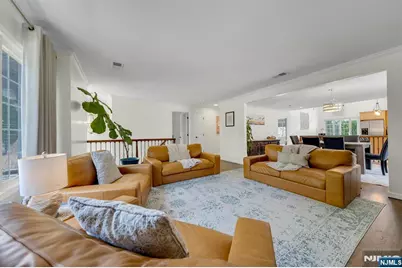 69 Thiem Avenue, Rochelle Park Township, NJ 07662 - Photo 7