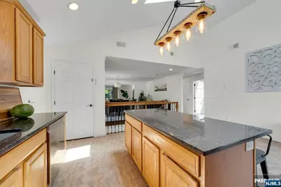 69 Thiem Avenue, Rochelle Park Township, NJ 07662 - Photo 19