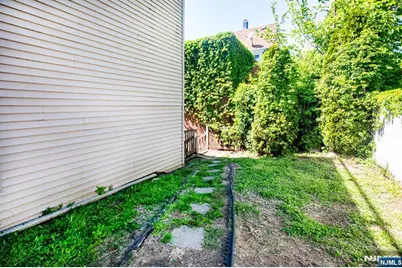 116 Wessington Avenue 2 #2, Garfield, NJ 07026 - Photo 21