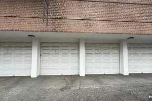 2160 Center Ave 2L, Fort Lee, NJ 07024 - Photo 3