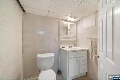 13 Lockwood Drive, Clifton, NJ 07013 - Photo 19