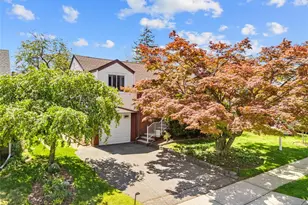 13 Lockwood Dr, Clifton, NJ 07013 - Photo 1