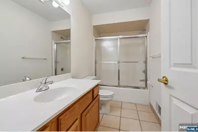 201 Watchung Avenue C19 #C19, Bloomfield, NJ 07003 - Photo 25