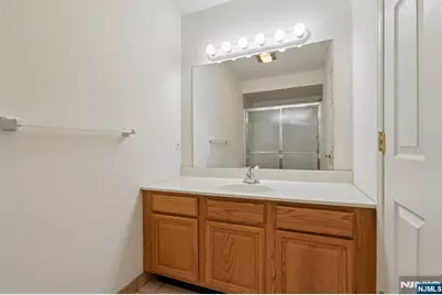 201 Watchung Avenue C19 #C19, Bloomfield, NJ 07003 - Photo 21