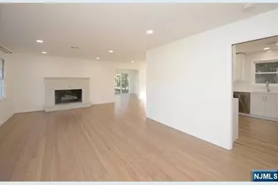 58 Oxford Place, Glen Rock, NJ 07452 - Photo 3