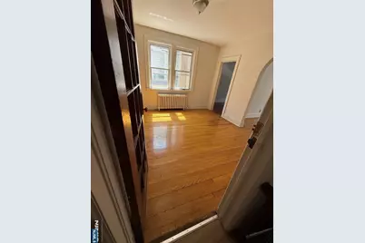 516 Anderson Avenue, Cliffside Park, NJ 07010 - Photo 3
