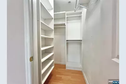 547 Gorge Road 4B #4B, Cliffside Park, NJ 07010 - Photo 19