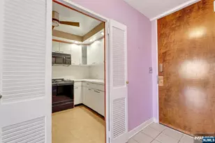 5 Horizon # 907, Fort Lee, NJ 07024 - Photo 15