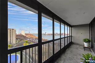 5 Horizon # 907, Fort Lee, NJ 07024 - Photo 3