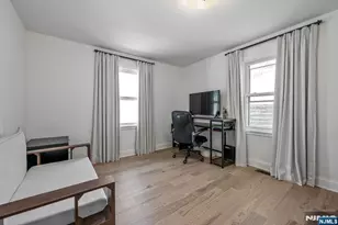247 Fern Ave 1, Lyndhurst Township, NJ 07071 - Photo 15