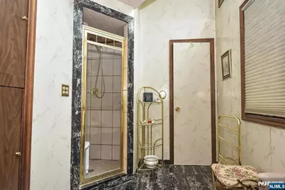72 Brookside Drive, Upper Saddle River, NJ 07458 - Photo 17
