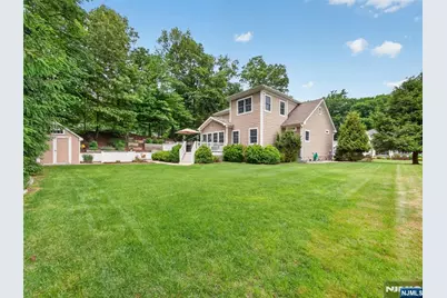 444 Lake Road, Wyckoff Township, NJ 07481 - Photo 49