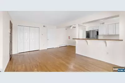 349 Gorge Road, Cliffside Park, NJ 07010 - Photo 3