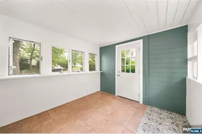 85 Serpentine Road, Demarest, NJ 07627 - Photo 17