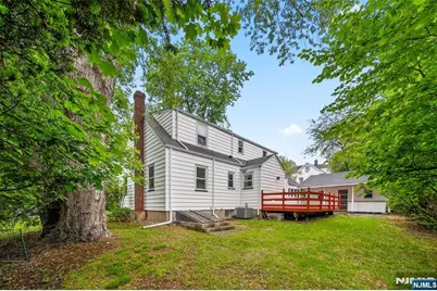 85 Serpentine Road, Demarest, NJ 07627 - Photo 3