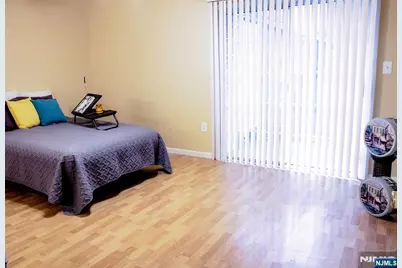 50 Pine Street 7N #7N, Montclair, NJ 07042 - Photo 15
