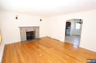 87 Malcolm Ave 1, Garfield, NJ 07026 - Photo 5