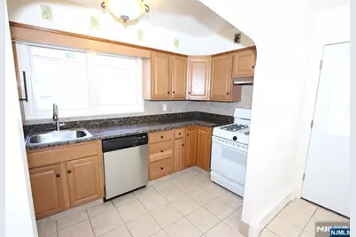 87 Malcolm Avenue 1 #1, Garfield, NJ 07026 - Photo 7