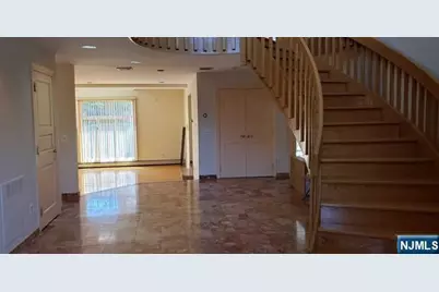 120 Jenkins, Englewood Cliffs, NJ 07632 - Photo 3