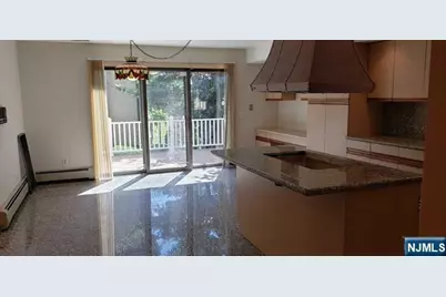 120 Jenkins, Englewood Cliffs, NJ 07632 - Photo 11