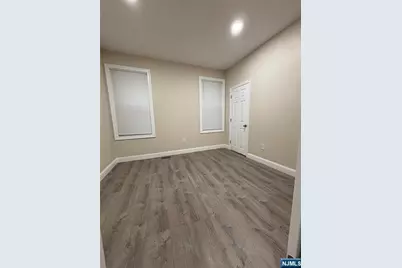 811 13th Street, Newark, NJ 07108 - Photo 5