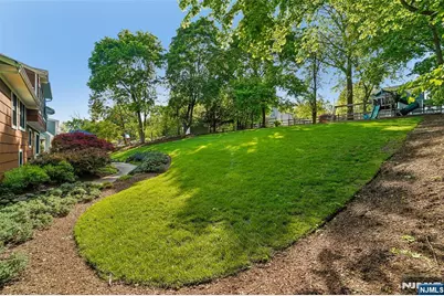 95 Knollton Road, Allendale, NJ 07401 - Photo 39