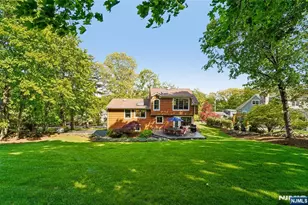 95 Knollton Rd, Allendale, NJ 07401 - Photo 35