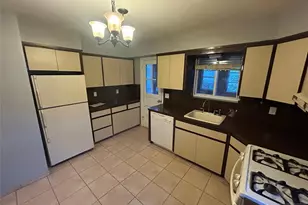 257 Desoto Pl 1, Cliffside Park, NJ 07010 - Photo 13