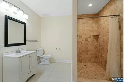 109 Blauvelt Avenue, Ho Ho Kus, NJ 07423 - Photo 27