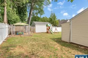 54 Parkway, Rochelle Park Township, NJ 07662 - Photo 21