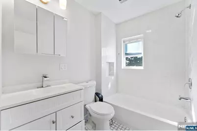 37 Emmet, Newark, NJ 07114 - Photo 3