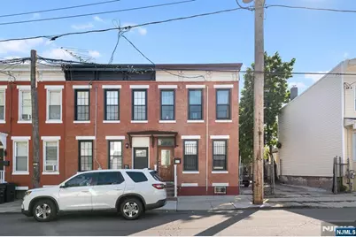 37 Emmet, Newark, NJ 07114 - Photo 1
