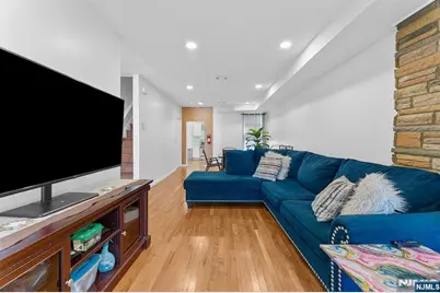 37 Emmet, Newark, NJ 07114 - Photo 9
