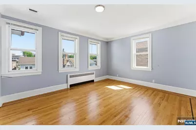 773 Kingsland Avenue, Ridgefield, NJ 07657 - Photo 7