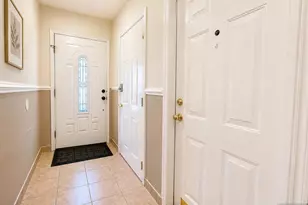 374 Sip Ave 1, Jersey City, NJ 07306 - Photo 3