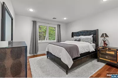 7 Oakdene Terrace 7 #7, Edgewater, NJ 07020 - Photo 21