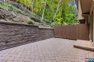 7 Oakdene Terrace 7, Edgewater, NJ 07020 - Photo 25