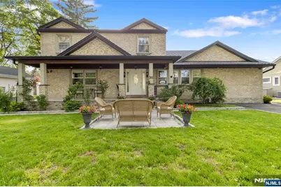 707 Chadwick Drive, Paramus, NJ 07652 - Photo 1